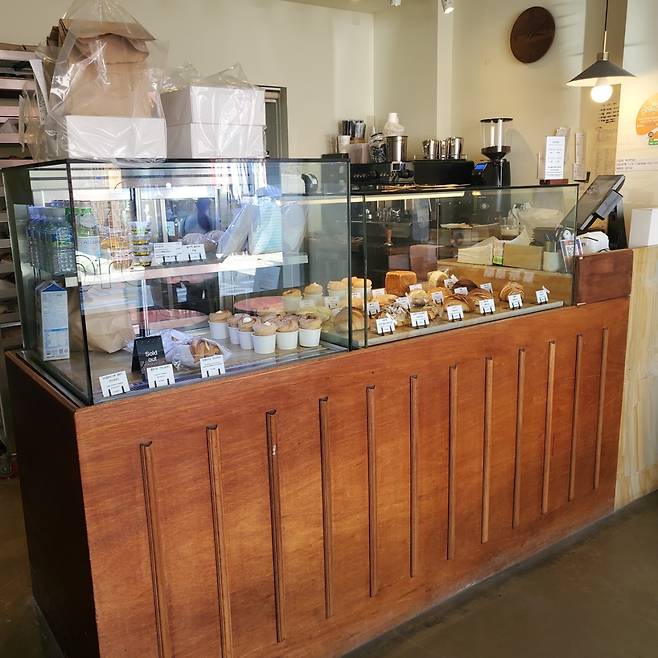Artisan Croissant Bukchon, which specializes in croissants, opened in Seoul’s Gye-dong in 2017. (Photo credit: Artisan Croissant by Artisan Bakers)