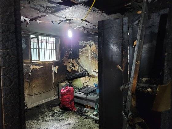 텔뭉 가족이 살던 인천 남동구의 가정집은 뜻밖의 화재로 모든 집기류가 소실됐다. 사진 이준모 목사 제공