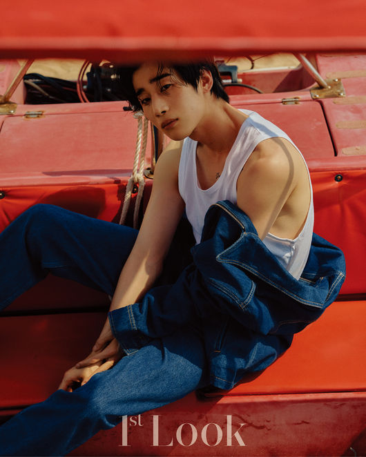Im sorry for you.Victon (VICTON) han seung-woo has accessorised the first look cover.The magazine First Look, which represents K Culture, unveiled a pictorial cut with Victon (VICTON) han seung-woo, who performed the military Enlisted on July 28 (Wednesday).Hansung-woo in the public picture showed a new look that he had not seen before, such as shooting the sea and pushing the former Hair.Especially when I went directly to the sea in outdoor shooting and took a dynamic pose, I was impressed by the professional staff.In addition, he boasted the artists aspect of making his own style despite being the first time in the cut that directly pushes his hair before the military Enlisted.Asked how he prepared the album Fade in an interview after the picture, he said, It is not easy to release the Solo album.I always think that this album might be the last time I was releasing Solo albums, and I thought about the situation when I was getting the military Enlisted notification.Fade is a pair of twintiesI will focus on the meaning of the end of the song, so I wrote a song with my heart and my fans thinking. Lets ask about the story I wanted to do through Fade.Im always talking about the situation thats in place when Im working on music, the feeling of my age, and the things I thought and felt at the time.In that sense, this Fade seems to contain the feelings I felt. When asked what she felt and felt at the concert, she said, I had to go to the army, so I was not sad because I had a vacancy.I think it was a pity that Han Seung-woo has not yet shown much, and there is a lot that I have not done, so I have not left various memories with my fans.I think it was tears of regret. I expressed my regret for.When asked about the big fans, he said, I once thought I should stop playing music. It was the fans who made me shine again in hard times.I would be tired, but I kept pushing me up, raising me up, so I could become the present Hansung-woo.It is like letting the heart stop again. the twinties of han seung-wooInterviews with the last picture, and behind-the-scenes images will be shown on First Look 223 and SNS issued on August 5.first look