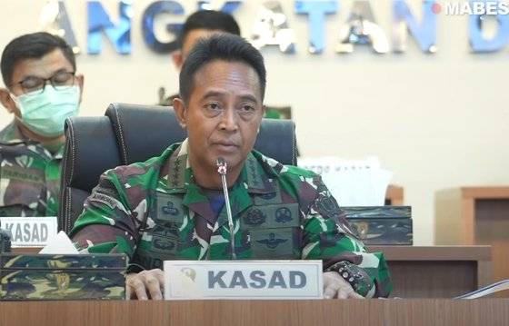 안디카 페르카사 인도네시아 육군 참모총장은 지난달 18일(현지시간) 육군 공식 유튜브를 통해 "더는 의학적인 목적이 아닌 신체검사를 진행하지 않을 것"이라고 밝혔다. [인도네시아 육군 공식 유튜브 캡처]