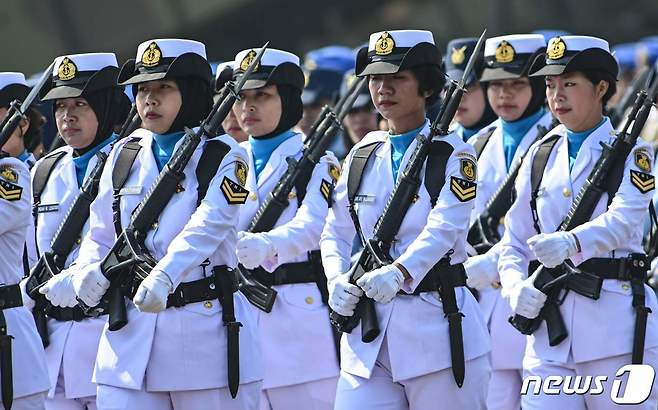 인도네시아의 여군들. © AFP=뉴스1