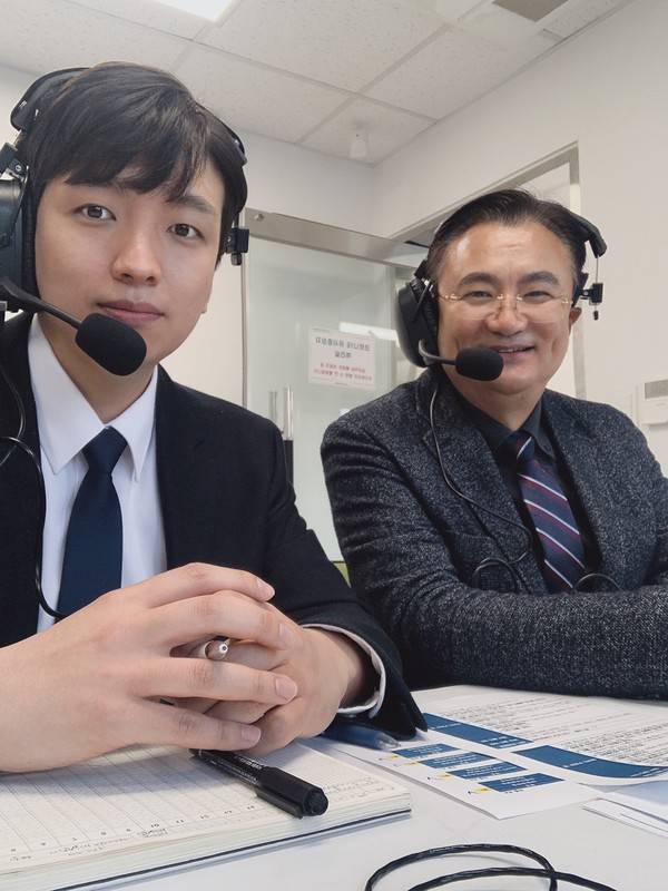 한형구 캐스터와 그의 아버지 한만정 MBC 스포츠 플러스 해설위원 (사진= 한형구 캐스터)