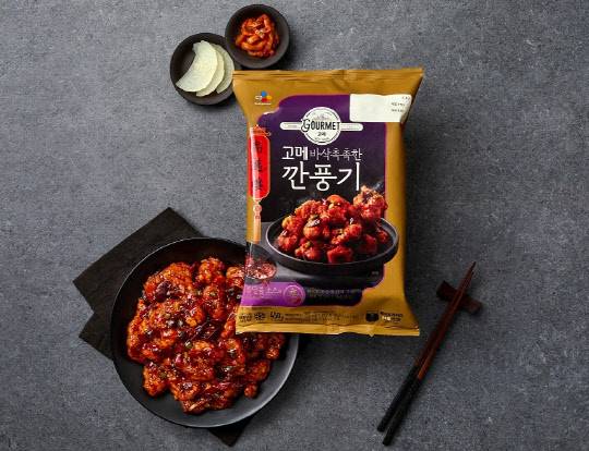 CJ제일제당이 '중화 간편식' 시리즈로 '고메 깐풍기'를 선보였다. <CJ제일제당 제공>