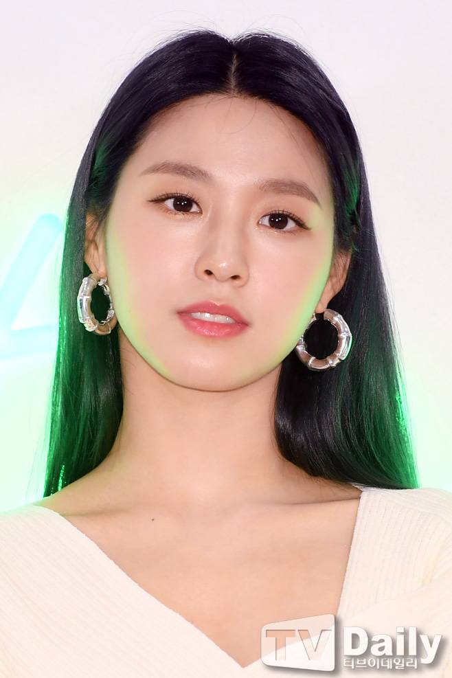 설현
