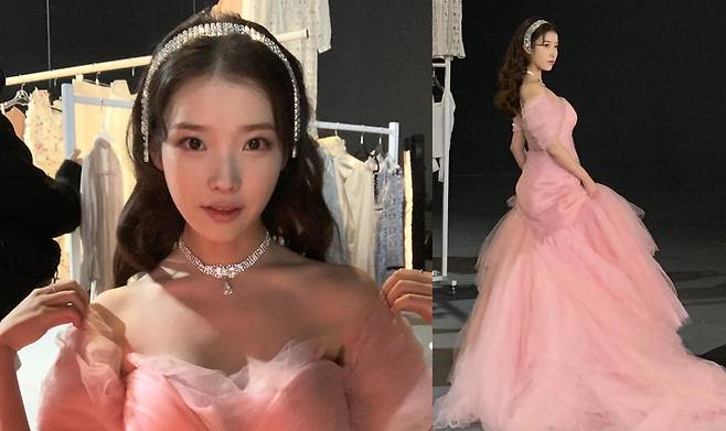 Singer IU showed off her Princess visualsOn the 20th, IU posted several photos on his Instagram with an article entitled Celebrity 100 million views Chukachu.In the photo, IU boasted Princess visuals with colorful accessories in a pink dress.Completing his pretty look with immaculate skin and large eyes, he revealed a Barbie doll.The IU, which is digesting any concept, made it impossible to keep an eye on the beauty without off-season; fans praised it with comments such as I love you sister, Congratulations, OMG and Cute.Meanwhile, IUs regular 5th album, Celebrity, which was released earlier this year, has surpassed 100 million views. IU will appear in Hirokazu Koredas film broker.