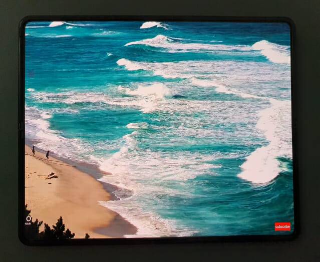 갤럭시Z폴드3에는 UDC가 적용됐다. (사진=지디넷코리아)