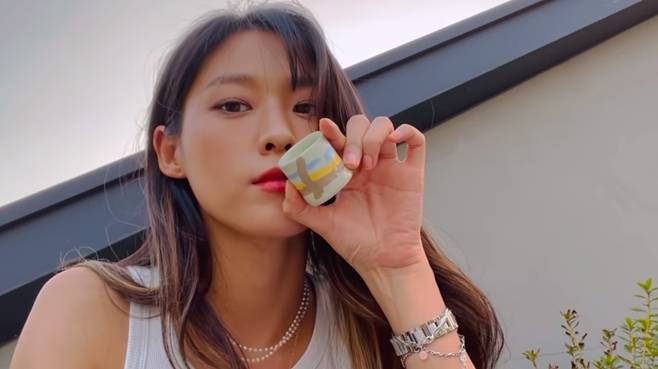 설현