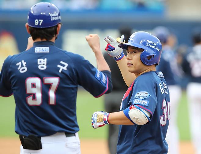 '2021 신한은행 SOL KBO 리그' 두산-삼성 경기

삼성 7회말 2사 1, 3루서 김헌곤 중전 1타점 1루타

대구 삼성라이온즈파크

2021년 9월 5일. (김창율/news@isportskorea.com)