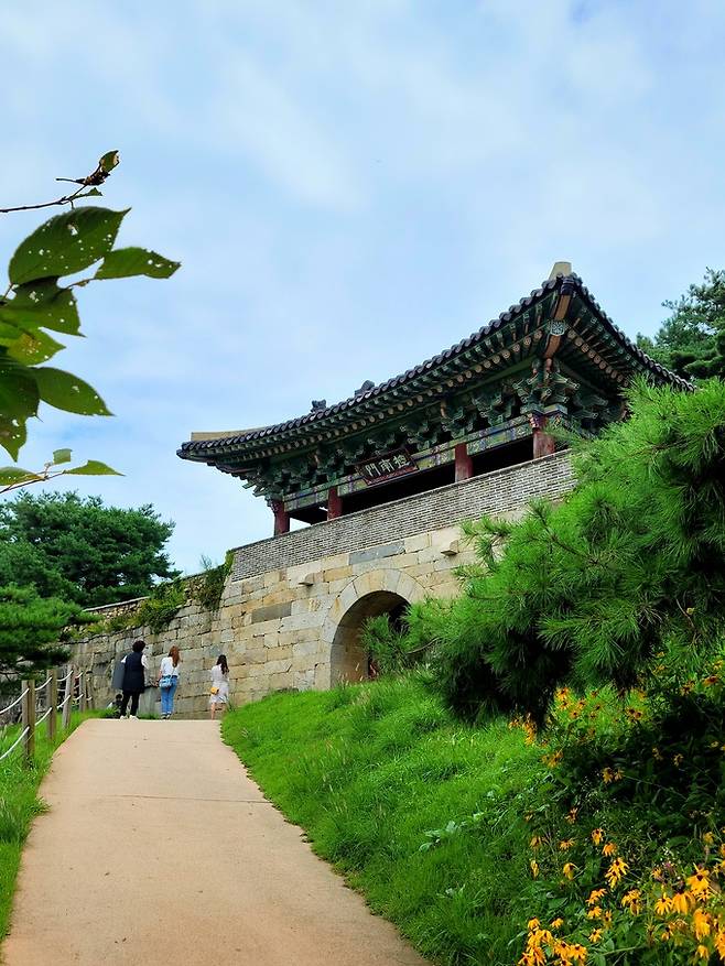 상당산성 공남문