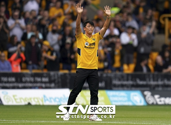 황희찬. 사진|뉴시스/AP