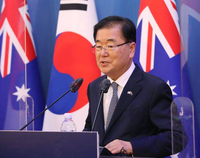 정의용 외교부 장관이 13일 서울 종로구 도렴동 외교부 청사에서 열린 한-호주 외교·국방장관 2+2 공동기자회견에서 발언하고 있다. ⓒ연합뉴스