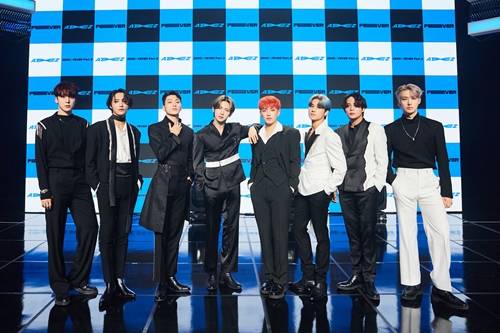 에이티즈가 팬 투표로 정해진 활동곡 ‘데자뷰’가 꼽힌 이유를 밝혔다. 사진=KQ