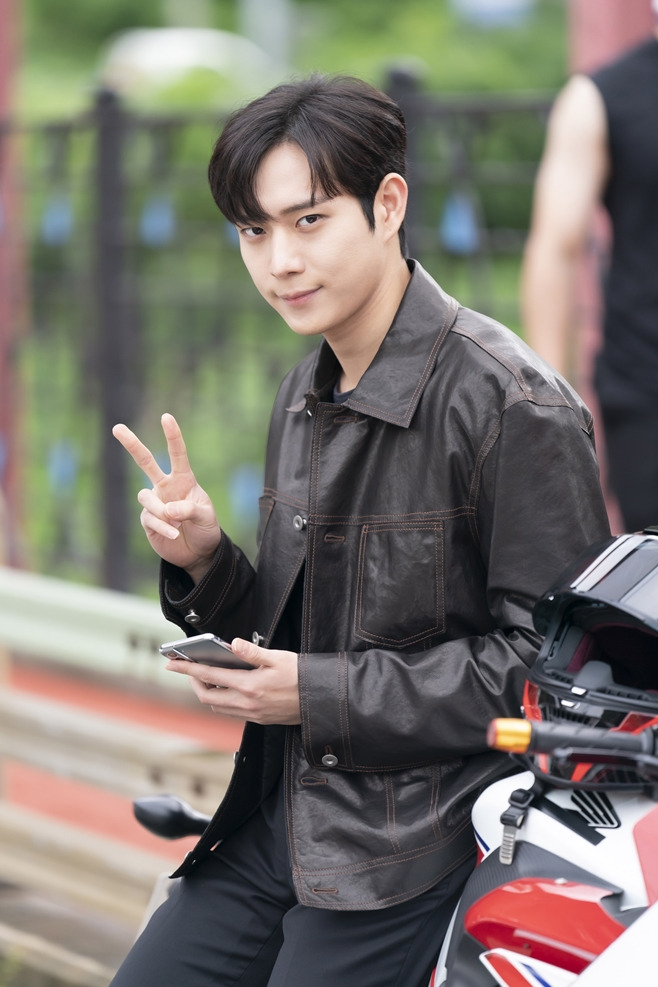 펜트하우스3, 김영대