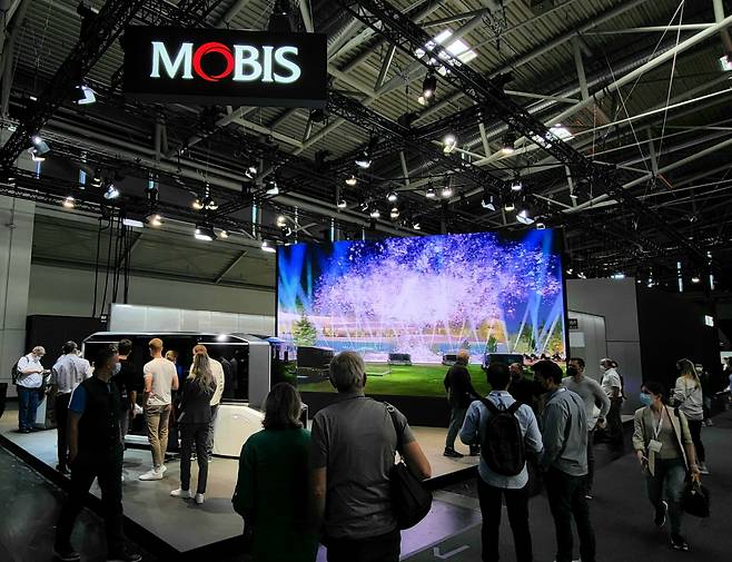현대모비스가 미국 모터벨라에서 미래차 신기술 홍보와 함께 공격적인 시장개척에 나선다. 사진은 이달 초 독일 뮌헨에서 열린 IAA모빌리티 현대모비스 전시관 전경. /사진=현대모비스