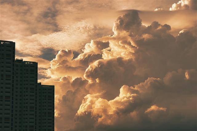 대전 2021. 전운(戰雲)이 쌓이면 언젠가는 폭발한다.