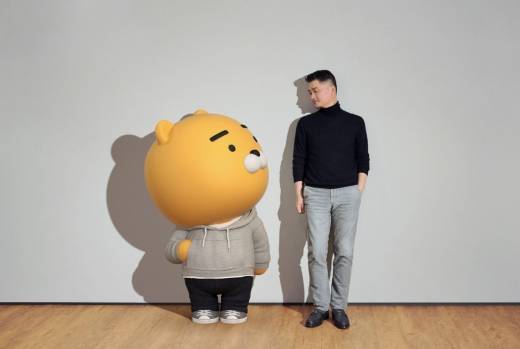 당국의 빅테크 플래폼기업 규제에 카카오의 주가가 급락한 가운데 증권가에서도 카카오 목표주가를 잇따라 하향 조정하고 있다./사진=카카오