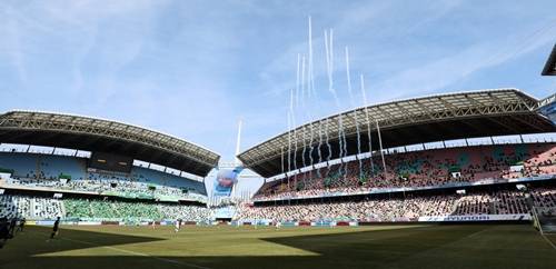 아시아축구연맹(AFC)이 최근 챔피언스리그(ACL) 8강과 4강전을 전북 전주월드컵경기장에서 단판으로 치르기로 결정했다. 사진은 전주월드컵경기장 전경. /사진=뉴스1