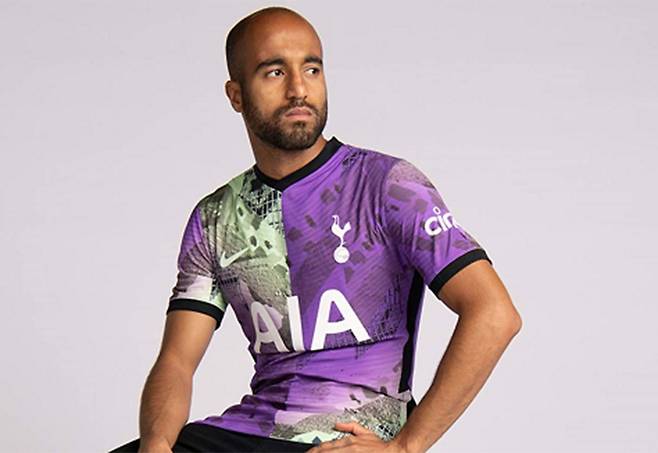 ▲ 토트넘이 2021-22시즌 서드킷을 발표했다