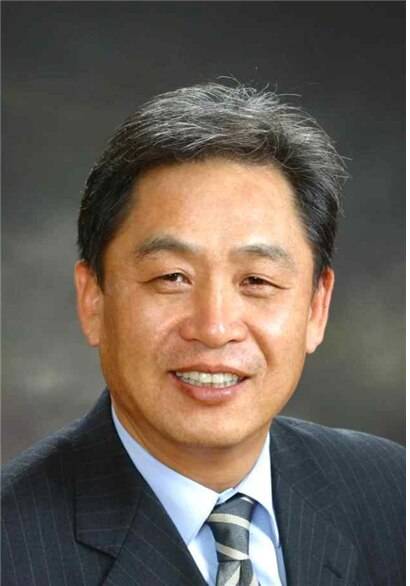 항공안전기술원 제4대 원장으로 이대성(李大成) 한국항공우주연구원 연구위원이 16일 부임한다.