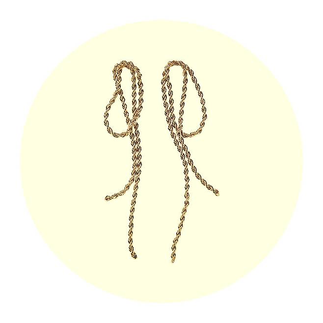 귀고리 12만원 더파크지.