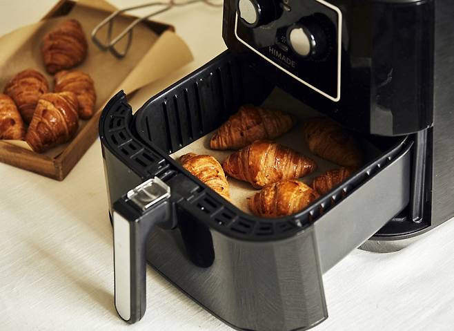 밀크앤허니 24결 크로와상./사진제공=신세계푸드