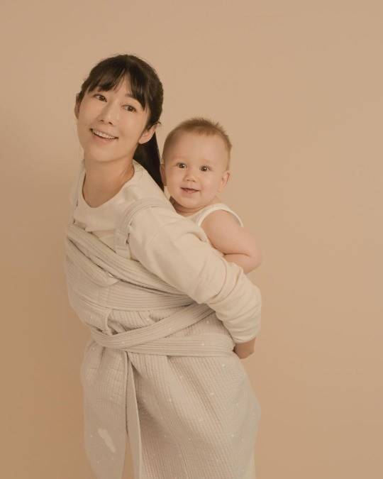 일본 정자은행에서 기증받아 아들을 출산한 사유리. 사진ㅣ사유리 SNS