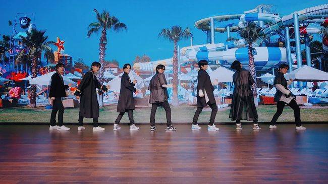 YG엔터테인먼트 제공