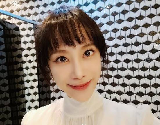 그룹 쥬얼리 출신 조민아 /사진=조민아 인스타그램