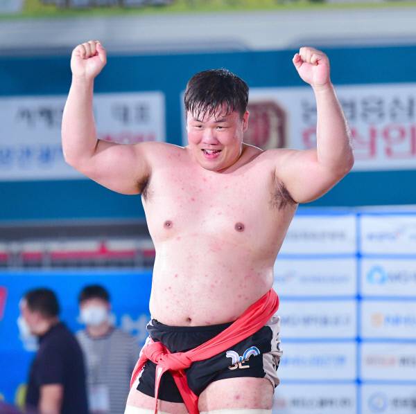 김진.  대한씨름협회 제공