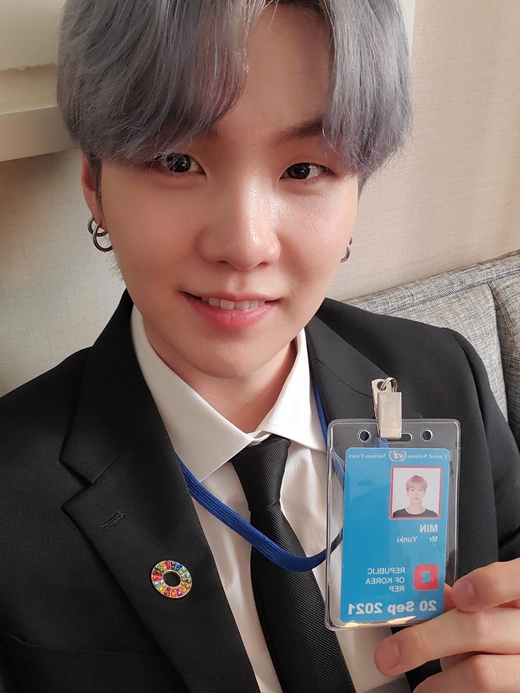 Group BTS member Suga (real name Min Yun-ki and 28) left a commemorative photo.On Tuesday (local time), Suga attended the United Nations General Assembly held in United States of America New York.After completing his speech, he posted a picture on the official BTS Twitter Inc. with the comment UN.Suga in the public photo is making a Smile with a necklace issued by United Nations, which is engraved with his photographs and names, the country of the Republic of Korea, and dates.Its Suga, which adds bright Smile and warm visuals and has drawn a hot response from Amy (BTS fandom name).Meanwhile, BTS presented a performance of Permission to Dance after a speech at the opening session of Sustainable Development Goals (SDG) Moment as a special presidential envoy for future generations and culture.Suga said in a speech on the day, There is certainly something that is not perfect in the way we choose, but I do not think there is anything we can do.