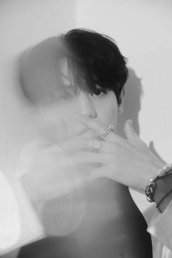 /사진=어라운드 어스