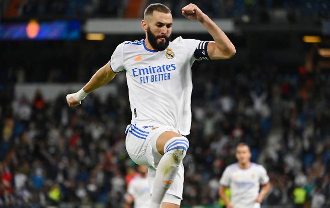 에미레이트항공과 레알 마드리드가 맺은 4년 4870억원 계약은 구단과 기업 간 스폰서십 계약 역대 최고액이다. [AFP = 연합뉴스]