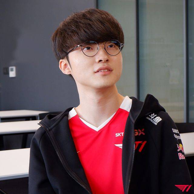 페이커가 e스포츠 세계 3대 아이콘이자 셋 중에서 가장 위대한 프로게이머로 선정됐다. 사진=SK telecom CS T1 공식 SNS