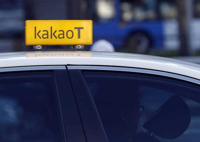 [서울=뉴시스] 고승민 기자 = 15일 서울에서 운행중인 카카오T 택시 모습. 2021.09.15.