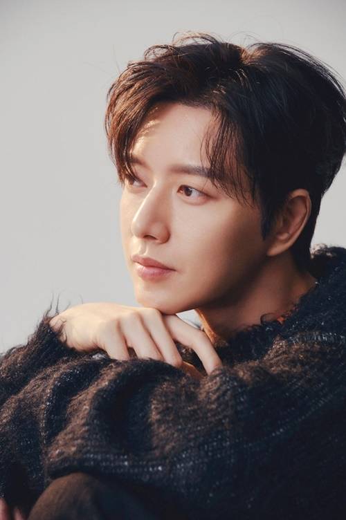 박해진 사진=마운틴무브먼트