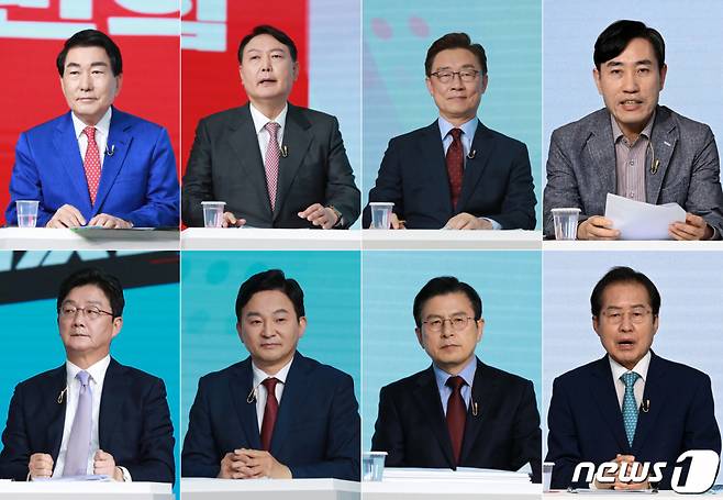 (서울=뉴스1) 구윤성 기자 = 국민의힘 대선 예비후보들이 23일 오후 서울 강서구 ASSA 스튜디오에서 열린 제20대 대통령선거 2차 경선 제2차 방송토론회를 준비하고 있다. 왼쪽 첫째줄부터 시계방향으로 안상수, 윤석열, 최재형, 하태경, 홍준표, 황교안, 원희룡, 유승민 후보. 2021.9.23/뉴스1