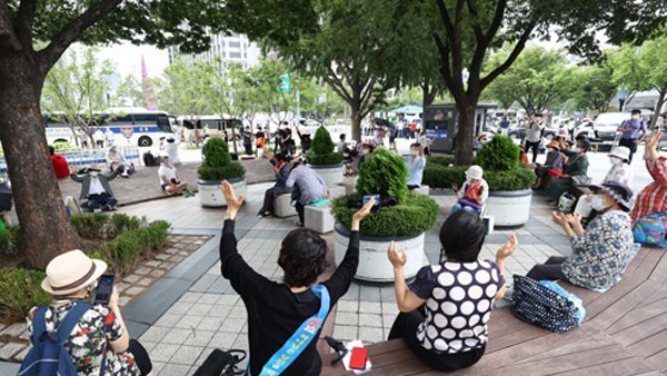 [사진 제공: 연합뉴스] 사랑제일교회 광화문광장 예배
