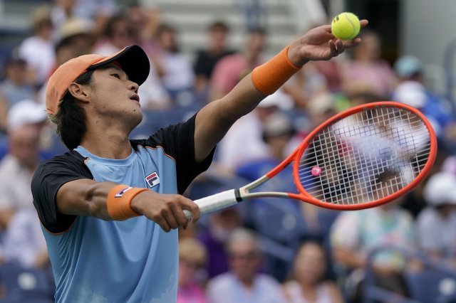 권순우(24·당진시청·82위)가 한국 선수로는 18년 만에 남자프로테니스(ATP) 투어 대회 단식 결승에 진출했다. 뉴시스DB