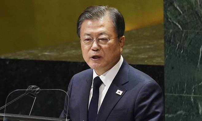 문재인 대통령이 지난 21일(현지시각) 미국 뉴욕 유엔 총회장에서 기조연설을 하고 있다. 연합뉴스