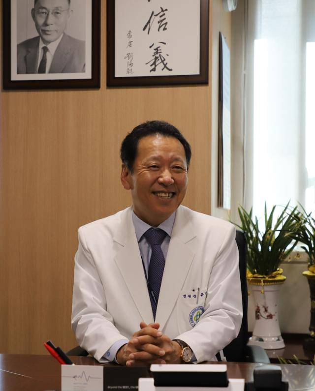 유광하 신임 건국대병원장이 "우리 병원을 환자 마음까지 치유하는 병원으로 만드는데 최선을 다하겠다"고 다짐했다. 건국대병원 제공