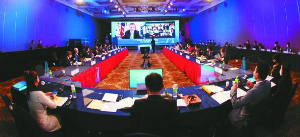 세계 유일의 무예 컨벤션인 2020세계무예마스터십위원회(WMC) 온라인 컨벤션 장면. 올해 2021WMC컨벤션은 다음달 28일부터 30일까지 그랜드플라자 청주호텔에서 오프라인과 온라인 병행된다. WMC 제공