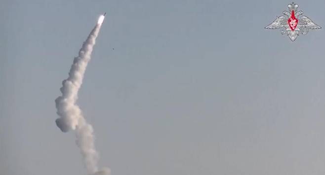 러시아의 극초음속 미사일 발사 장면