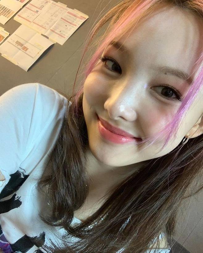 트와이스 나연 (@twicetagram)