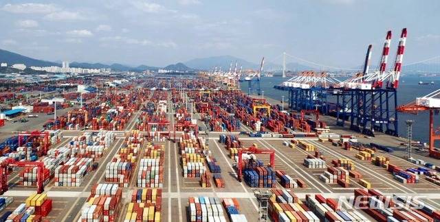 광양항 컨테이너부두 전경.