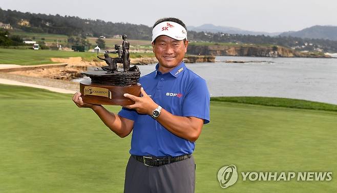 PGA 챔피언스투어 퓨어 인슈어런스 챔피언십 우승한 최경주 [게티이미지/AFP=연합뉴스]