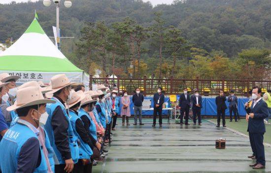 서춘수 군수 엑스포 자원봉사자 격려