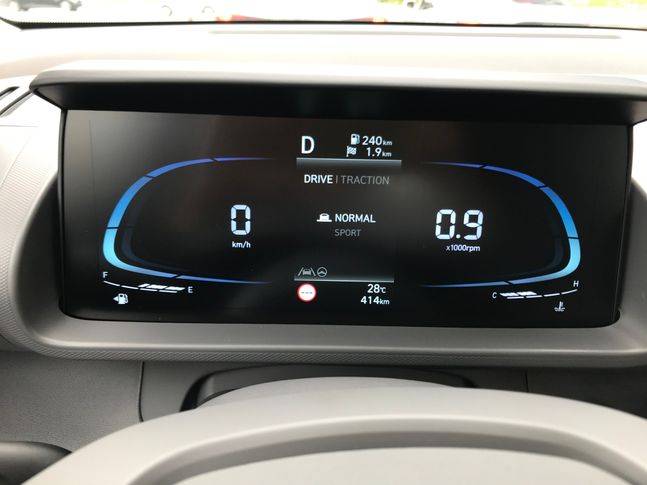 캐스퍼 클러스터에서 드라이빙 모드 전환을 보여주고 있다. ⓒ데일리안 박영국 기자