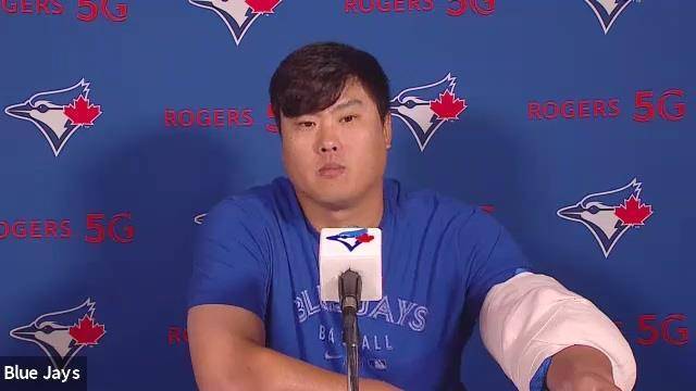 토론토 류현진이 29일(한국시간) 캐나다 온타리오주 토론토의 로저스센터에서 열린 2021 MLB 뉴욕 양키스와 홈 경기를 마친 뒤 화상 인터뷰를 하고 있다. MLB 화상 인터뷰 캡처.
