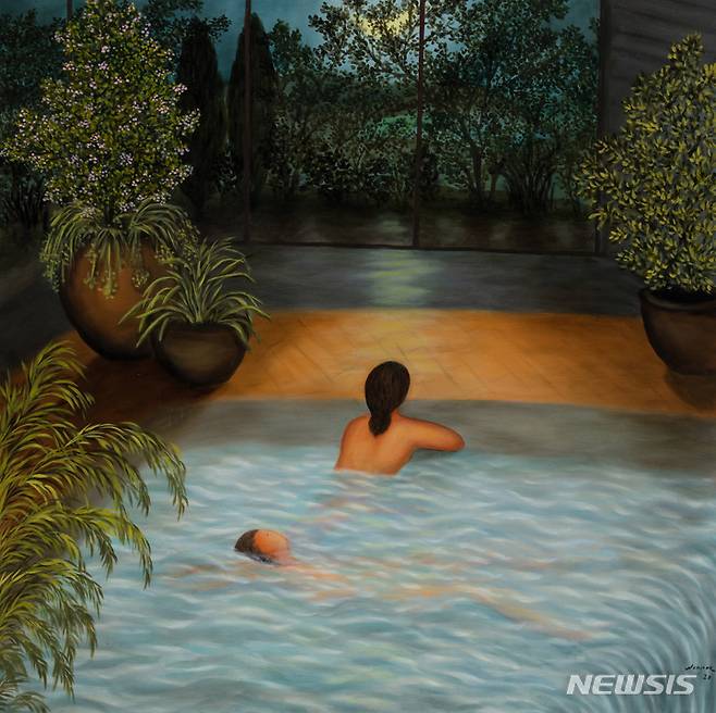 [서울=뉴시스]  김원숙 개인전, Evening Swim II,101.5x101.5cm,Oil on canvas,2020