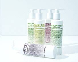 롯데호텔이 운영 중인 L7호텔 및 롯데시티호텔에서 지난 6월부터 제공 중인 대용량 다회용 디스펜서 형태의 욕실 어메니티. 롯데호텔 제공